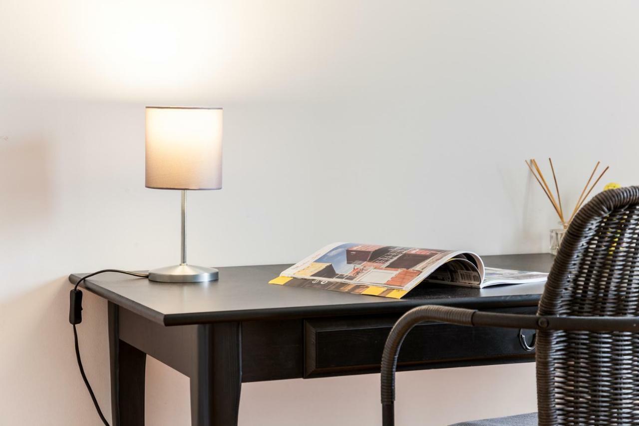 Altido Charming 1br Apt With Workspace In Sao Bento * Lisbon