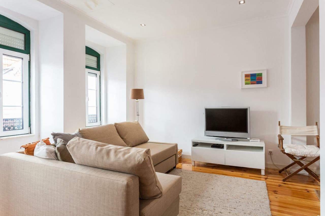 Altido Charming 1br Apt With Workspace In Sao Bento Apartment Lisbon